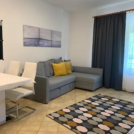 דירות בלטונללה Simon Apartman מראה חיצוני תמונה
